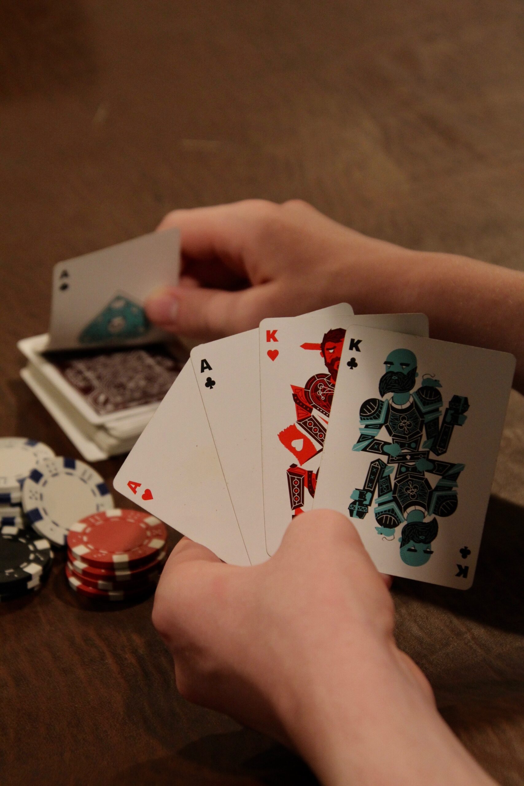 Spill Rummy Can you pick the pile in Rummy? – Tabletop Game Planet
